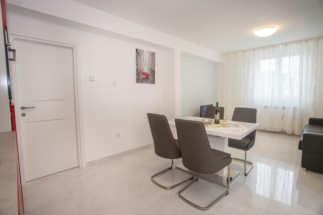 Apartment Aldo II Пореч Екстер'єр фото