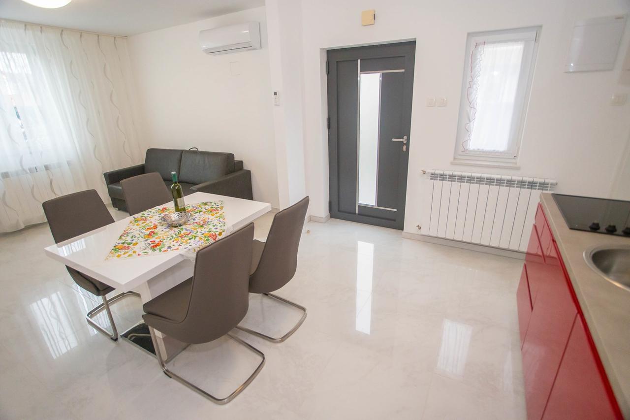 Apartment Aldo II Пореч Екстер'єр фото